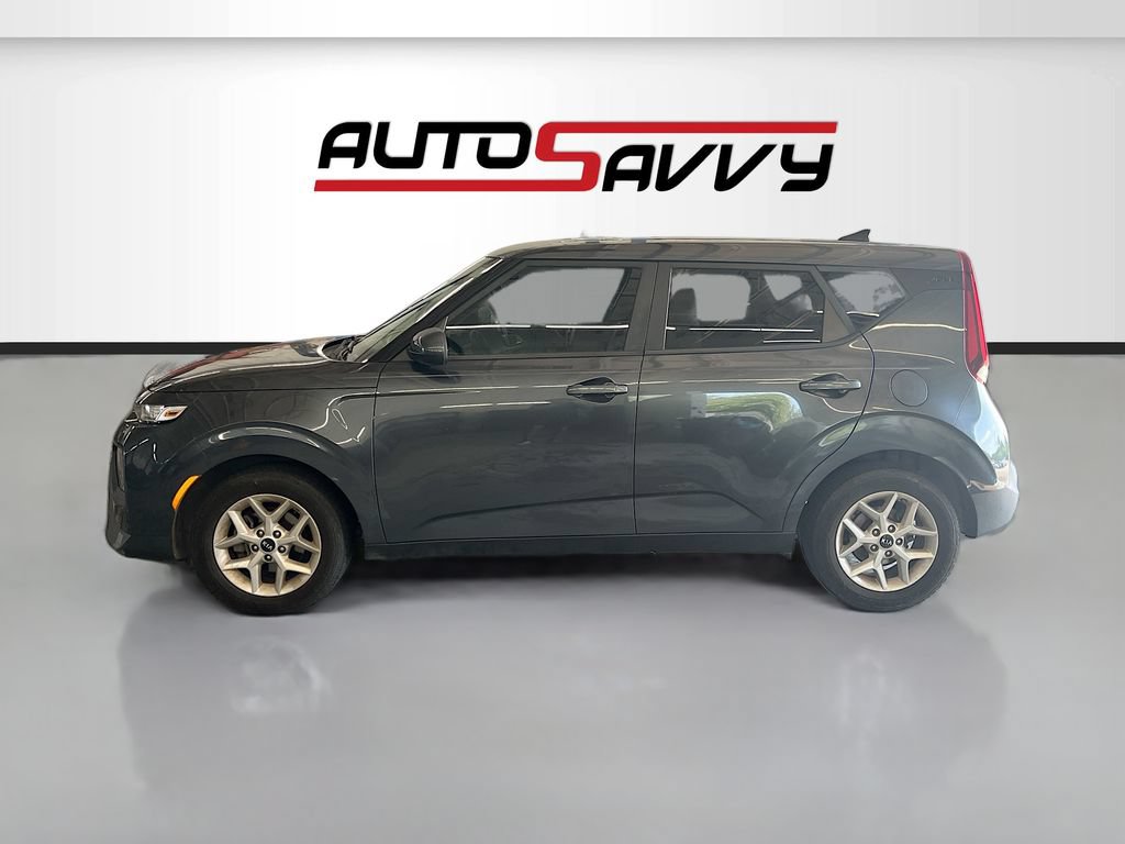 Used 2020 Kia Soul S FWD image 4