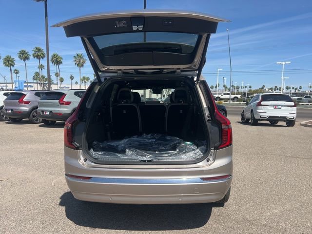 New 2026 Volvo XC90 B5 Core w/ Protection Package Premier image 28