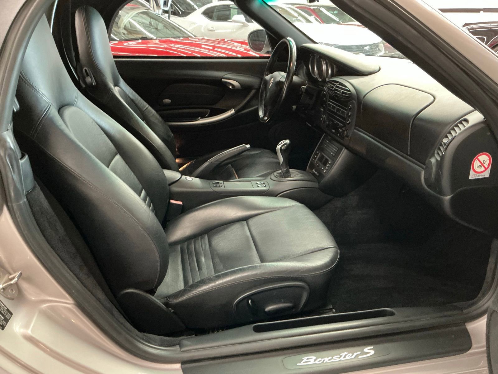 Used 2002 Porsche Boxster S image 21