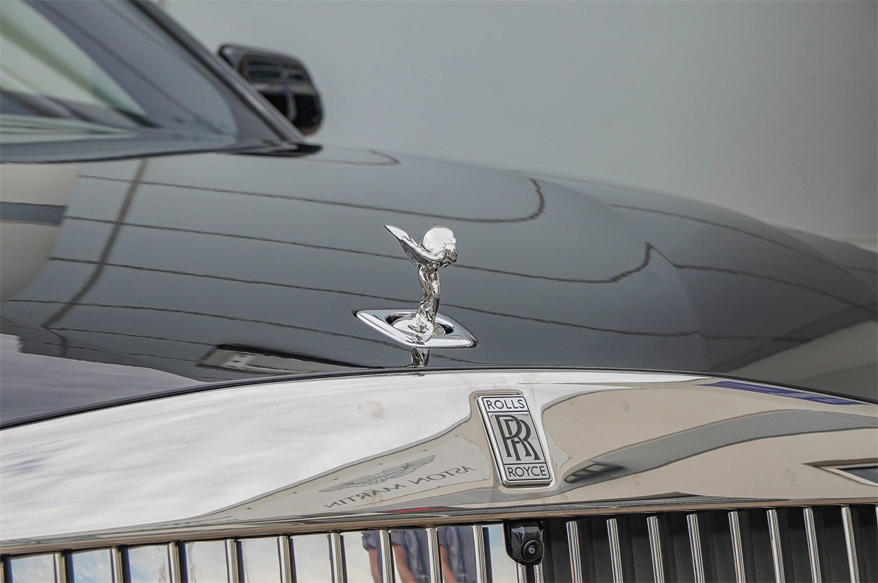 New 2025 Rolls-Royce Spectre w/ Spectre Launch Package image 14