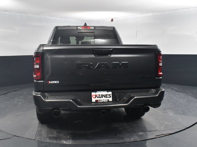 New 2026 RAM 1500 Big Horn w/ Night Edition AWD/4WD image 8