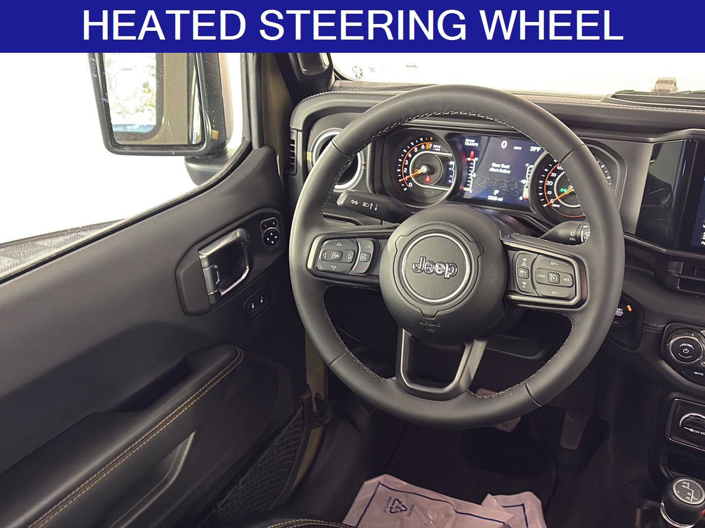 Used 2025 Jeep Gladiator Sport image 15