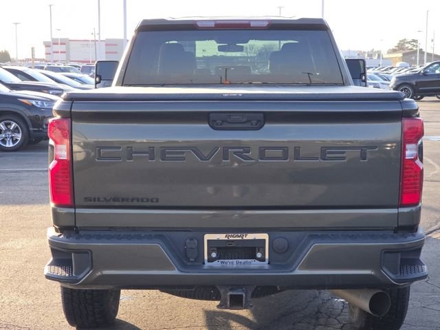 Used 2022 Chevrolet Silverado 2500 Custom w/ Custom Value Package image 18
