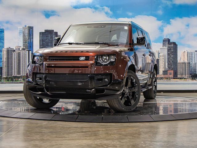 New 2025 Land Rover Defender 130 X-Dynamic SE image 1