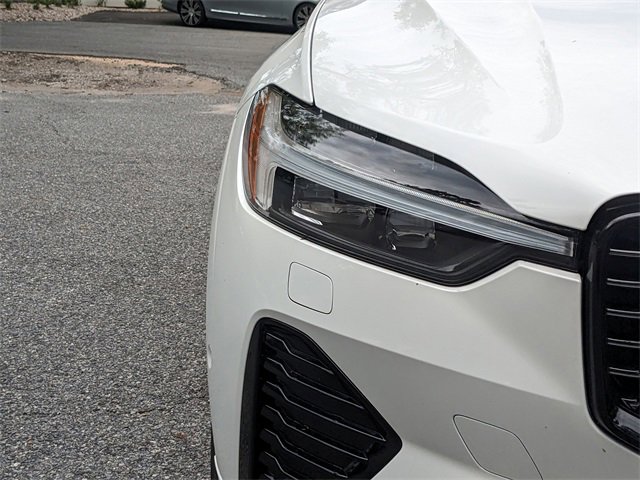 New 2025 Volvo XC60 B5 Plus w/ Protection Package Premier image 10