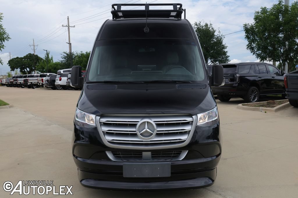 Used 2021 Mercedes-Benz Sprinter 3500 image 2