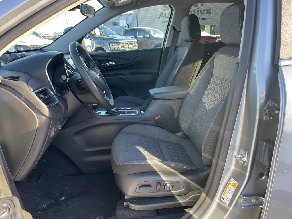 Used 2024 Chevrolet Equinox LT image 7