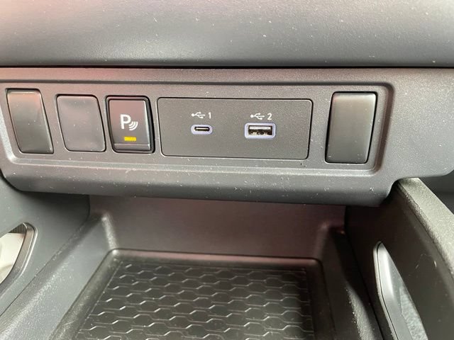 Used 2022 Nissan Frontier S w/ Technology Package AWD/4WD image 30