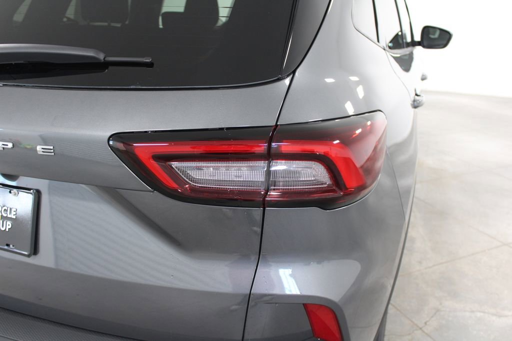 New 2026 Ford Escape Active image 11