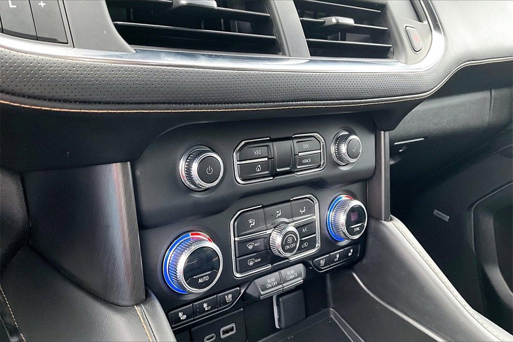 Used 2023 GMC Yukon XL AT4 w/ AT4 Premium Plus Package image 14