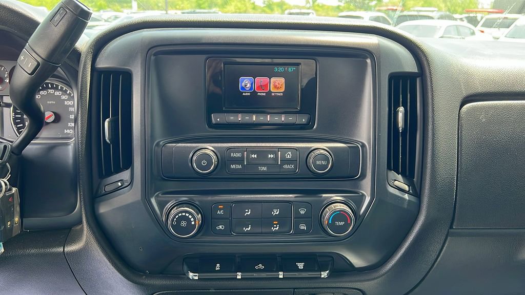 Used 2015 Chevrolet Silverado 3500 W/T AWD/4WD image 20