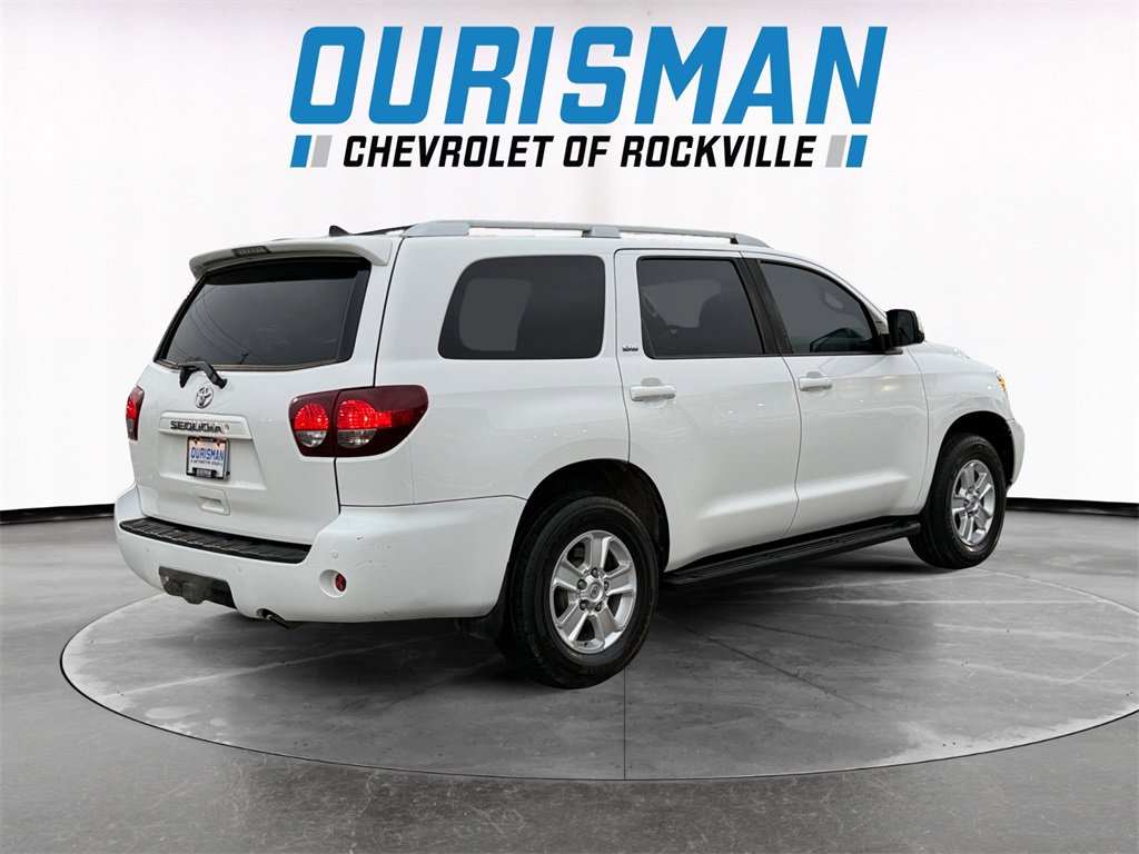 Used 2019 Toyota Sequoia SR5 image 6