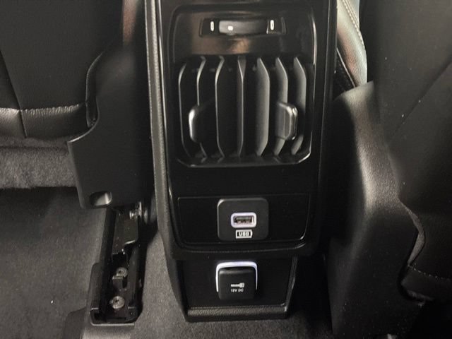 Used 2022 Jeep Compass Latitude AWD/4WD image 16