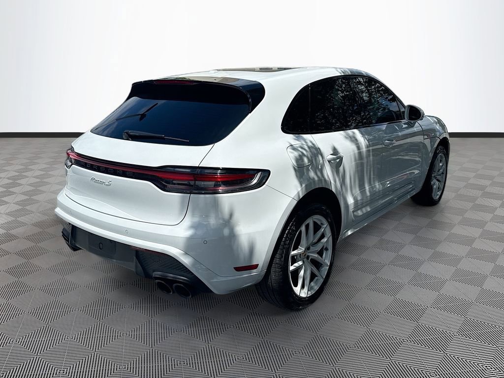 Used 2023 Porsche Macan S AWD/4WD image 8