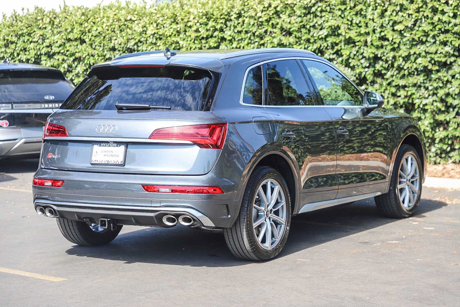 Used 2022 Audi SQ5 Premium Plus AWD/4WD image 6