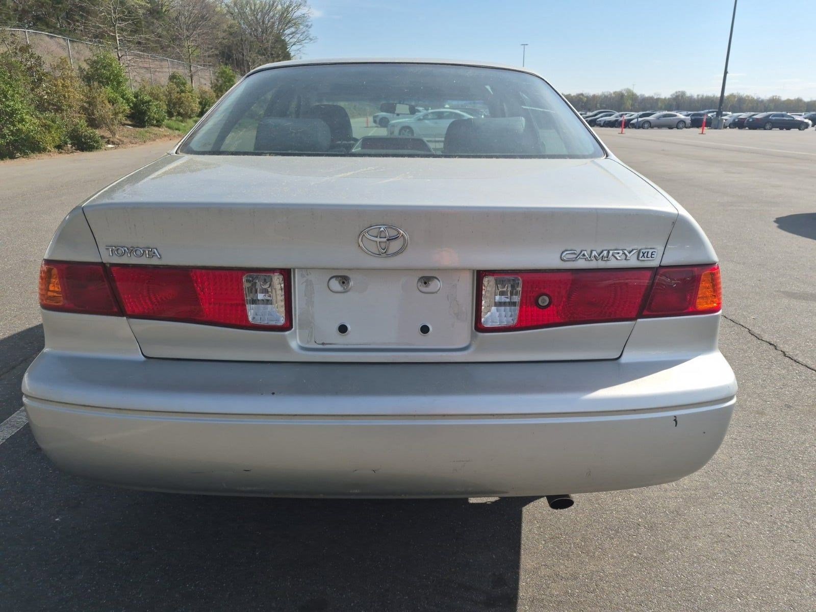 Used 2001 Toyota Camry XLE FWD image 5
