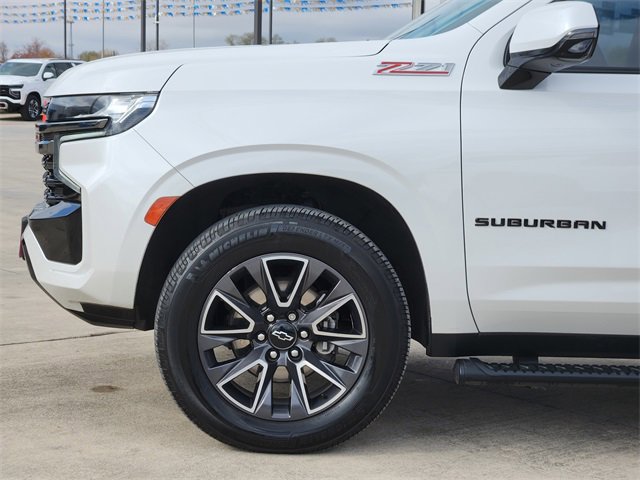 Used 2021 Chevrolet Suburban Z71 w/ Z71 Off-Road Package image 9