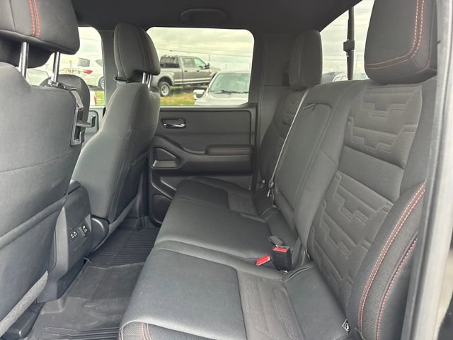 Used 2022 Nissan Frontier Pro-X image 9