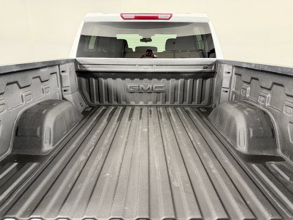 Used 2023 GMC Sierra 1500 SLE AWD/4WD image 13