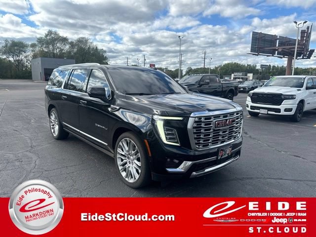 Used 2025 GMC Yukon XL Denali w/ Denali Reserve Package AWD/4WD image 1