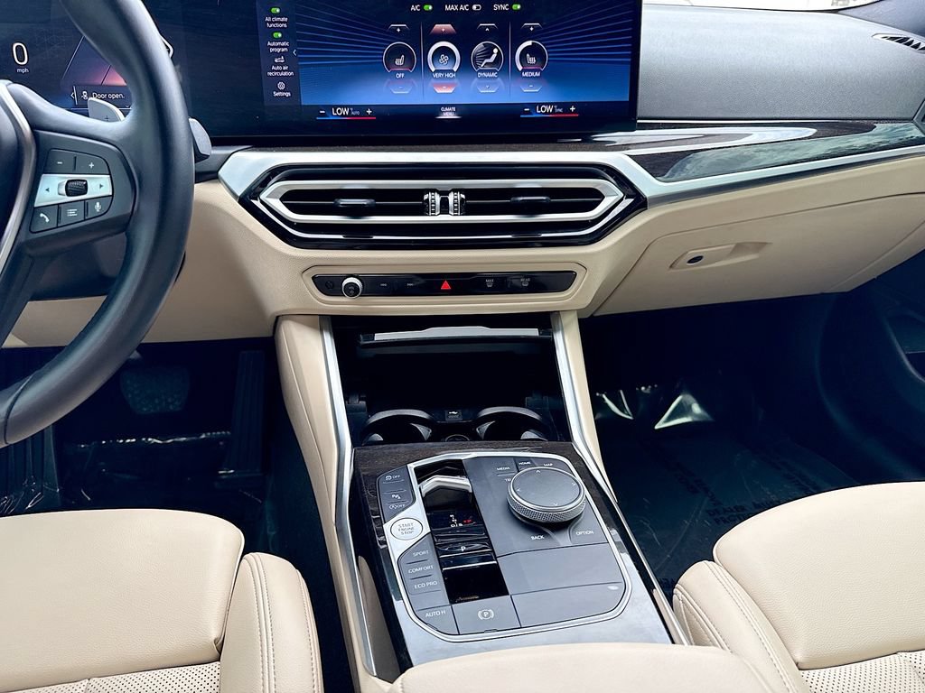 Used 2024 BMW 330i Sedan w/ Convenience Package RWD image 18