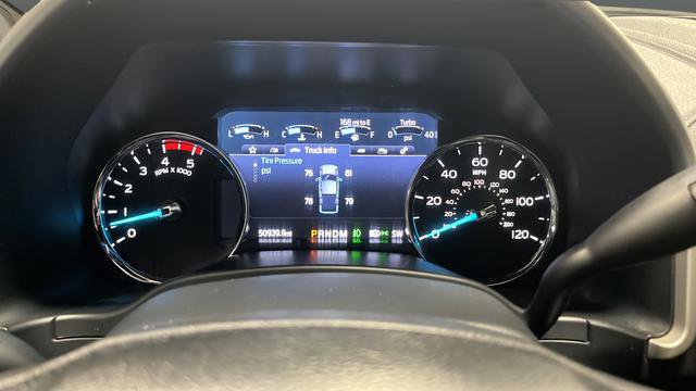 Used 2022 Ford F250 Lariat w/ Black Appearance Package image 34