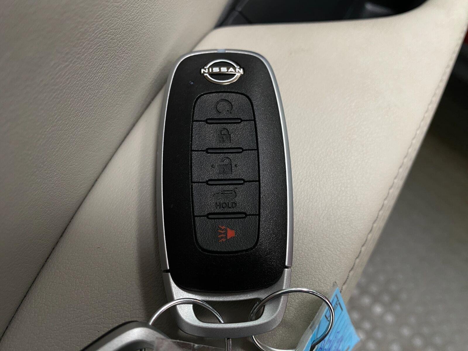 Certified 2023 Nissan Rogue SL AWD/4WD image 33