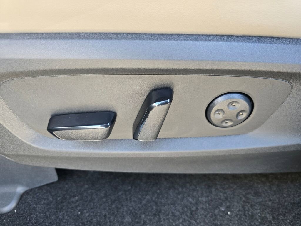 New 2026 INFINITI QX60 Luxe w/ Cargo Package image 25