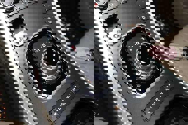 Used 2013 Land Rover Range Rover Evoque Pure Plus image 14