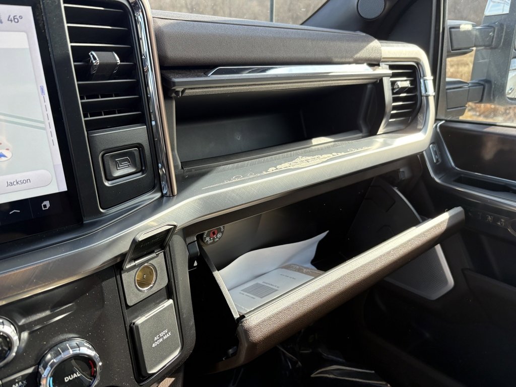 New 2026 Ford F250 King Ranch w/ Chrome Package image 38