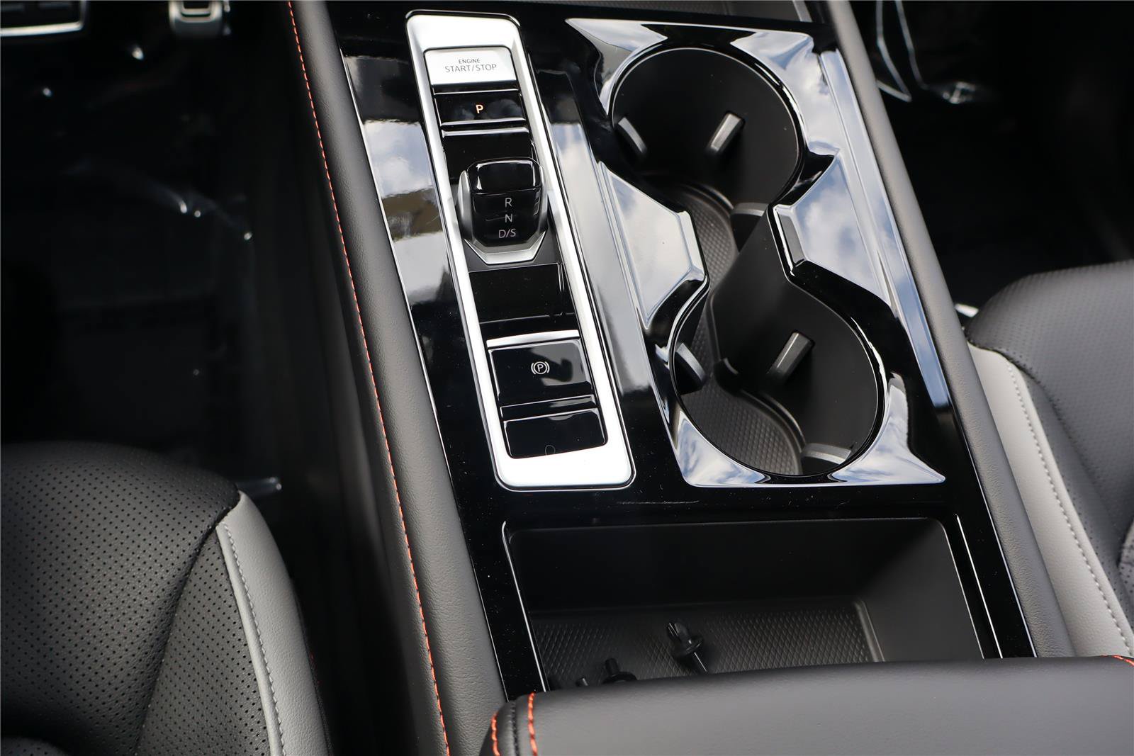 New 2026 Volkswagen Atlas Peak Edition AWD/4WD image 20