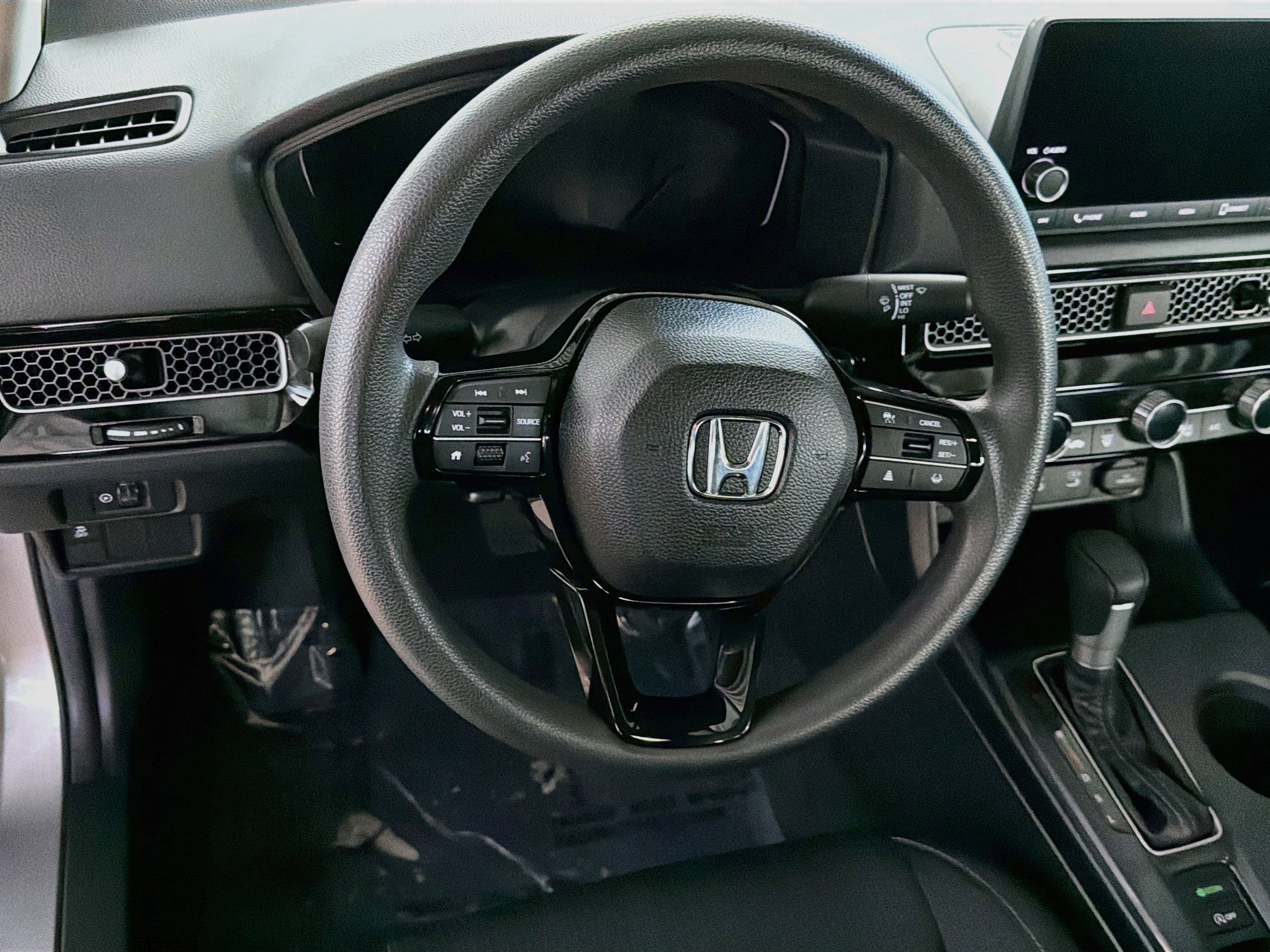 Used 2025 Honda Civic LX image 17