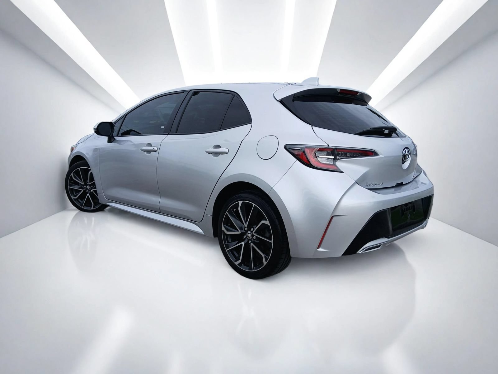 Used 2020 Toyota Corolla XSE FWD image 5