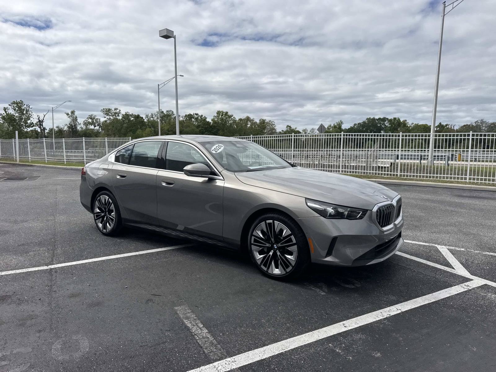 Certified 2026 BMW 530i RWD image 2
