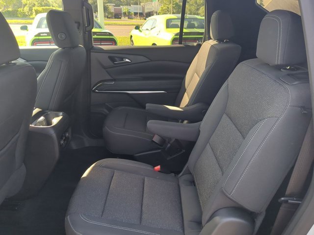 Used 2024 Chevrolet Traverse LT image 14
