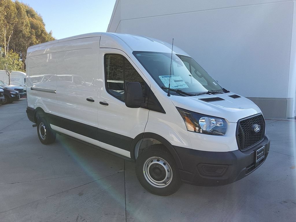 New 2026 Ford Transit 250 148 Medium Roof w/ Load Area Protection Package RWD image 24