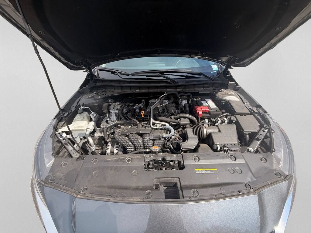 Used 2024 Nissan Altima 2.5 S FWD image 31