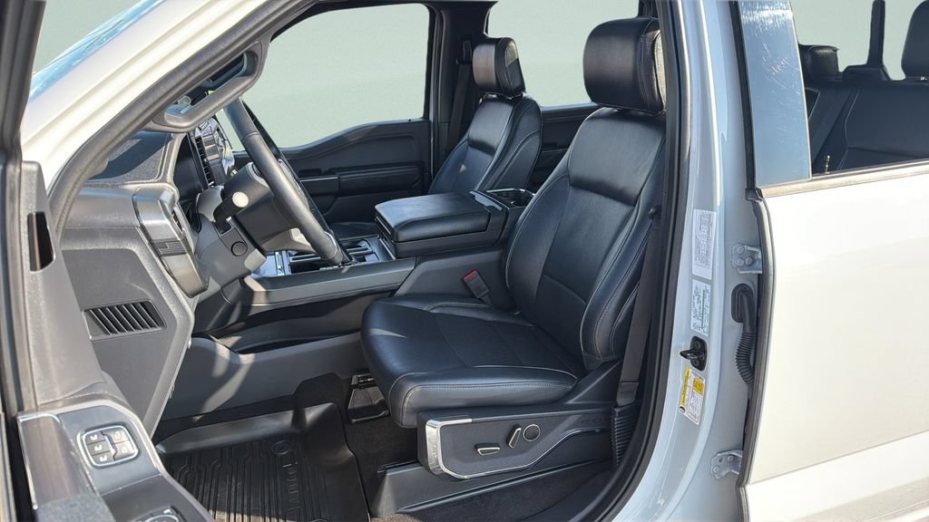 Used 2024 Ford F150 Lariat w/ Equipment Group 502A High AWD/4WD image 5
