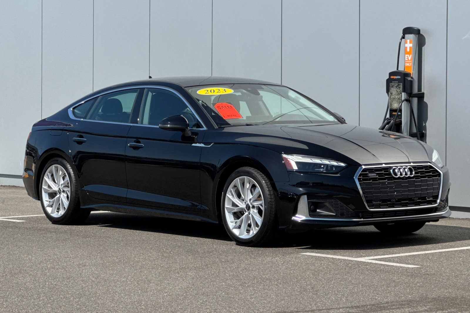Used 2023 Audi A5 2.0T Premium Plus w/ Premium Plus AWD/4WD image 7