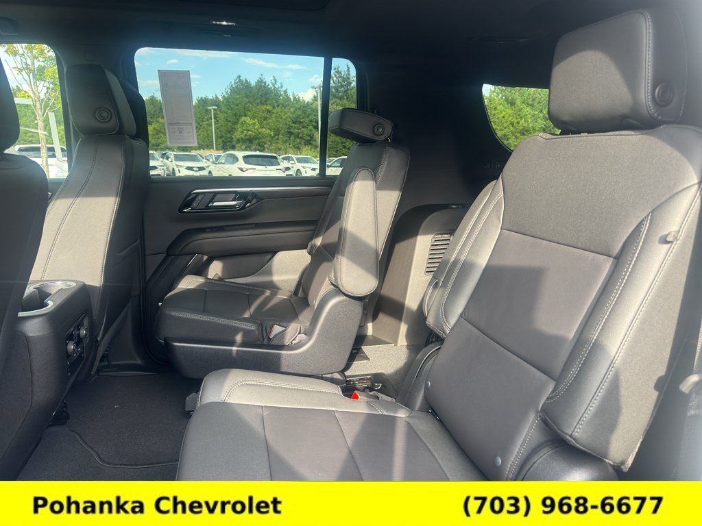 New 2026 Chevrolet Suburban Z71 w/ Comfort Package AWD/4WD image 27