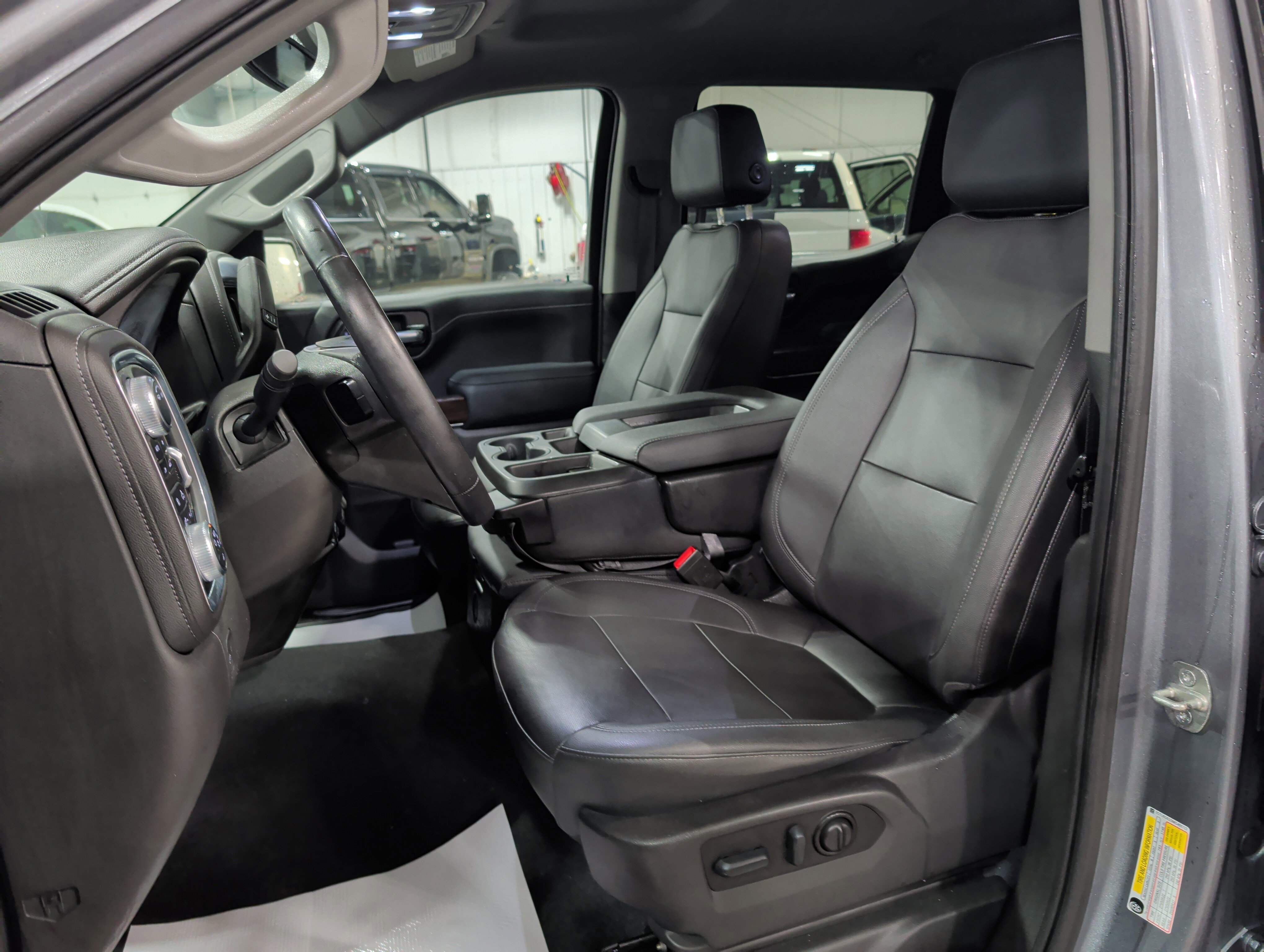 Used 2021 GMC Sierra 1500 SLT image 8