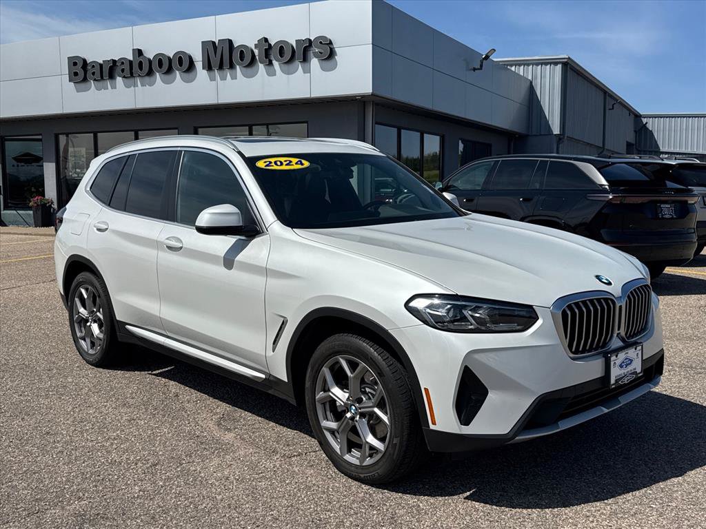 Used 2024 BMW X3 xDrive30i AWD/4WD image 1