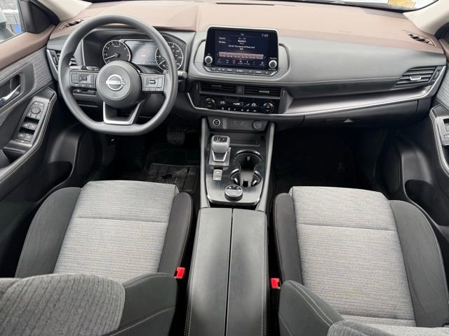 Certified 2023 Nissan Rogue SV image 25