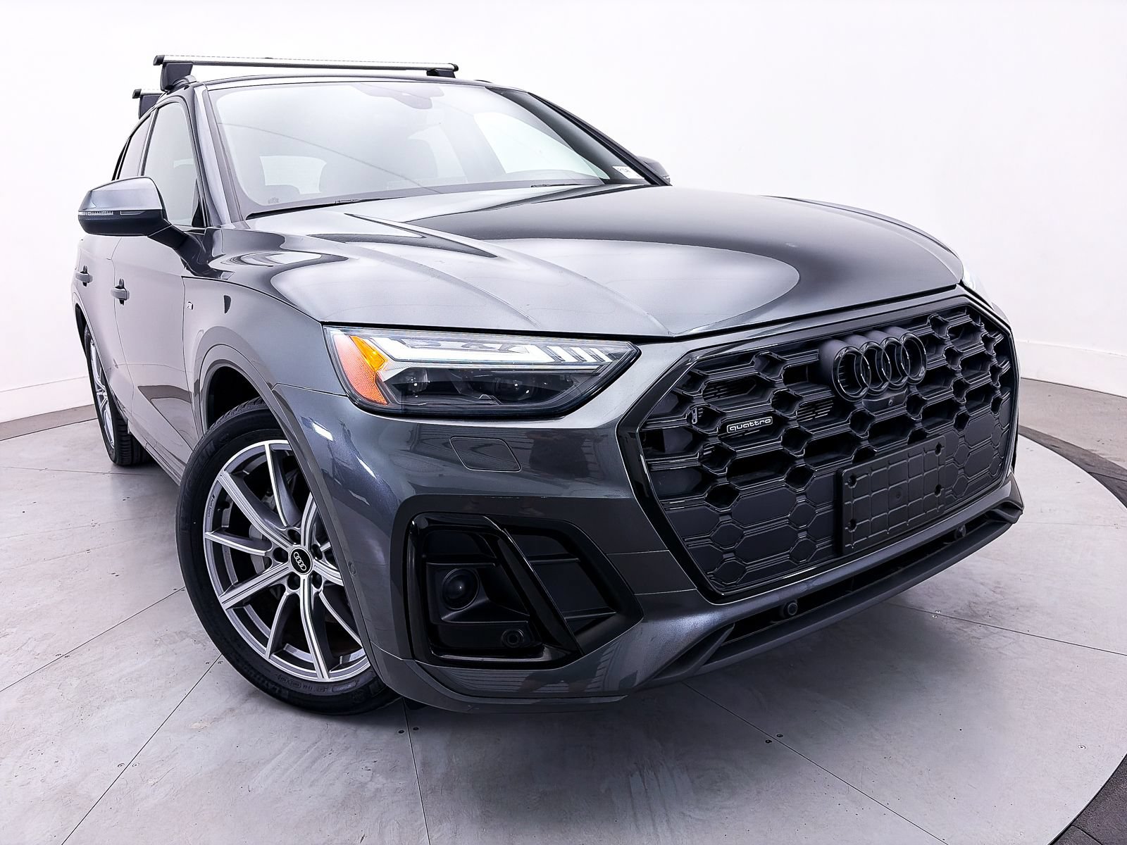 Used 2023 Audi Q5 e Prestige w/ Prestige Package AWD/4WD image 10