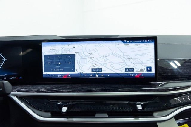 New 2026 BMW X5 xDrive40i w/ Executive Package image 19