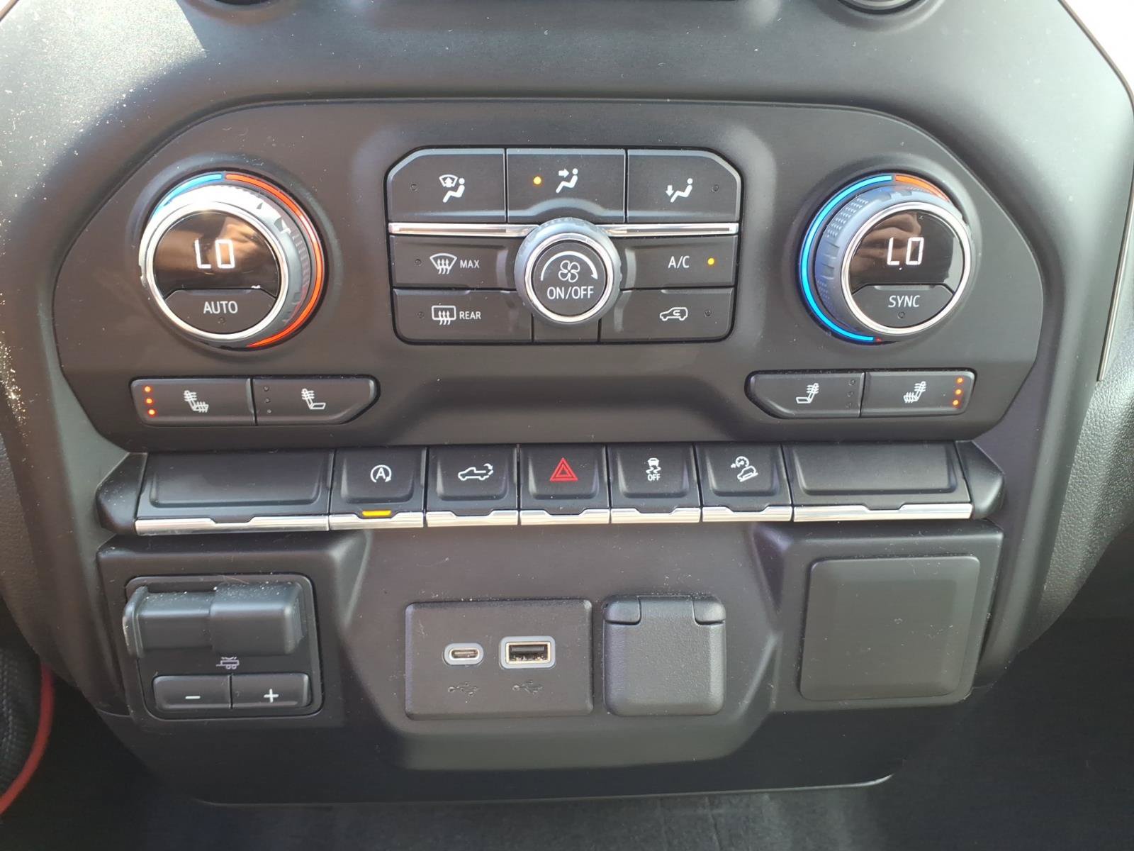Used 2021 Chevrolet Silverado 1500 RST AWD/4WD image 14