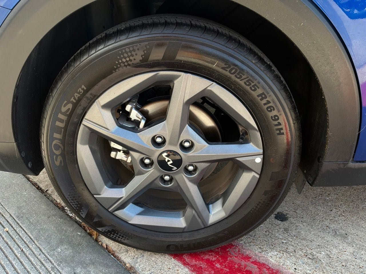 Used 2025 Kia K4 FWD image 9