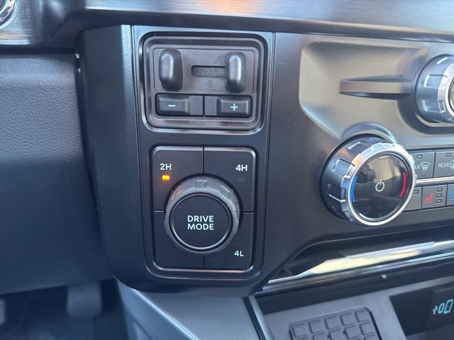 New 2026 Ford F350 Lariat image 46