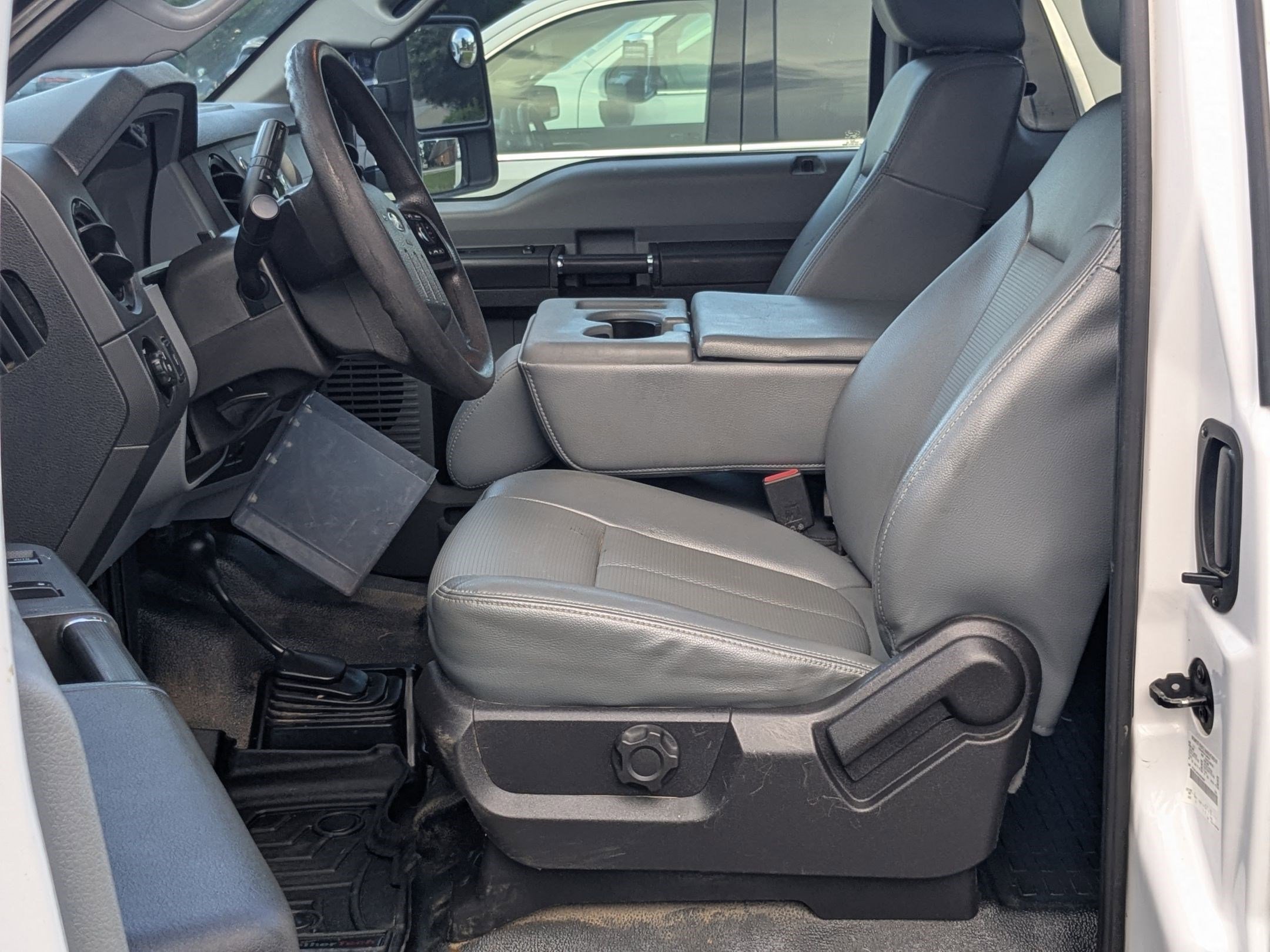 Used 2016 Ford F350 XL w/ Power Equipment Group AWD/4WD image 7