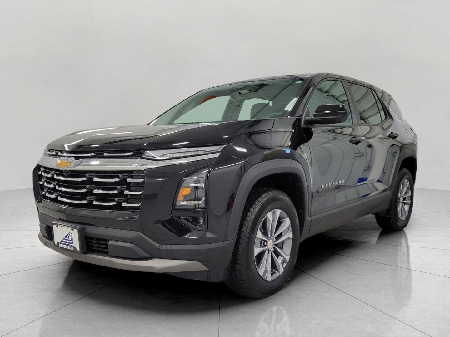 Used 2025 Chevrolet Equinox LT w/ Safety and Technology Package image 12